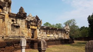 A side wing of the temple.